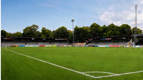 Futbol sahası